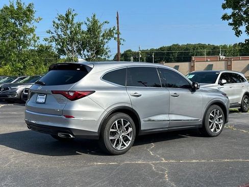 Used 2023 Acura MDX SH-AWD w/ Technology Package image 5