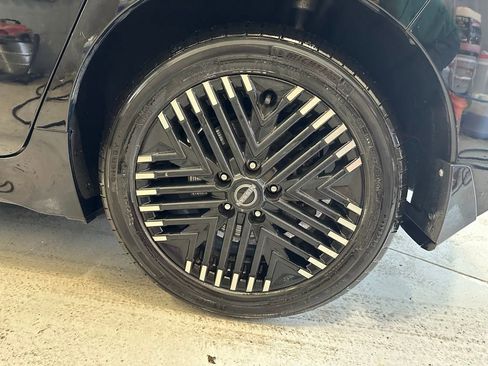 Used 2023 Nissan Leaf SV Plus image 8