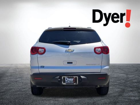 Used 2012 Chevrolet Traverse LS image 7