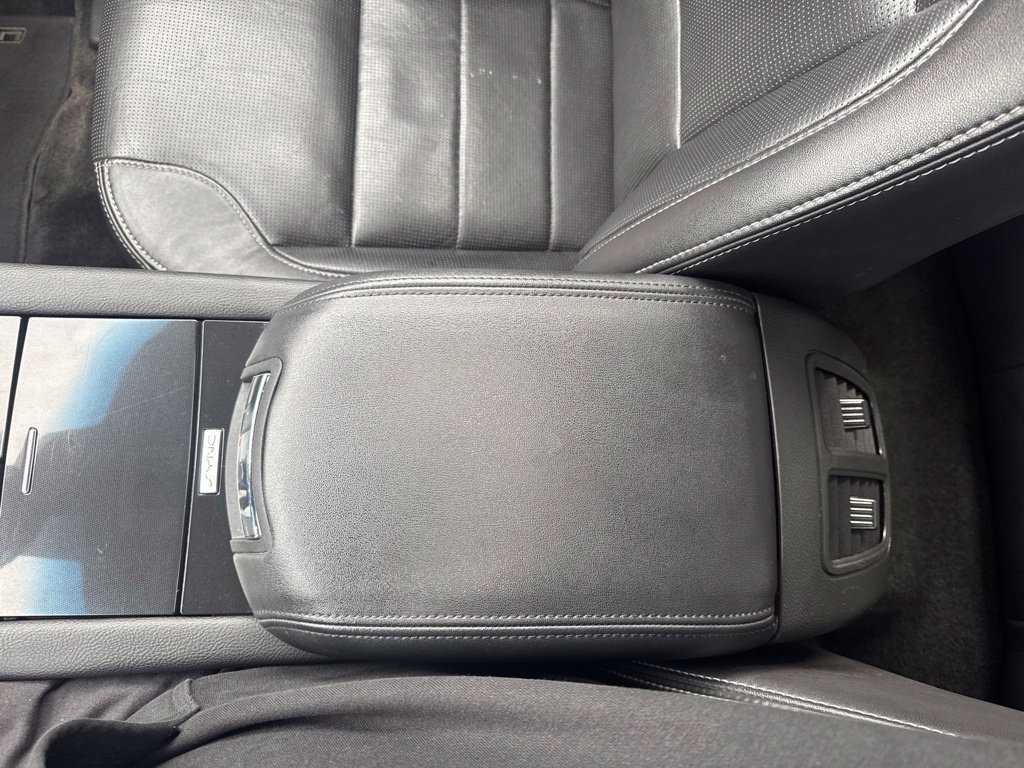 Used 2018 Ford Taurus Limited AWD/4WD image 24