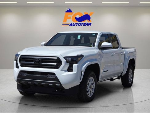 New 2026 Toyota Tacoma SR5 image 1