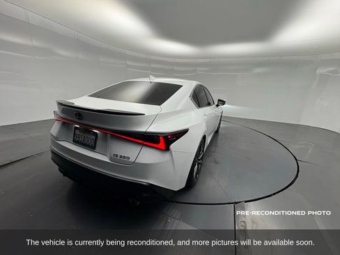 Used 2022 Lexus IS 350 F Sport image 6