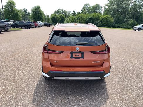 Used 2025 BMW X1 xDrive28i image 8