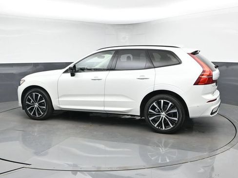 Used 2023 Volvo XC60 B5 Ultimate AWD/4WD image 7