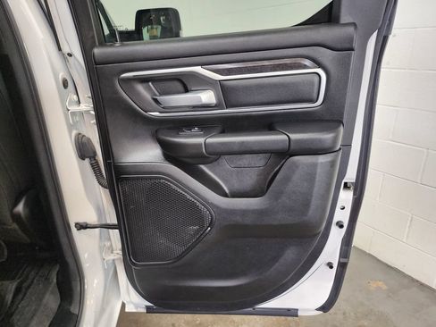 Used 2022 RAM 1500 Big Horn AWD/4WD image 30