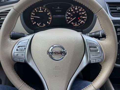 Used 2017 Nissan Altima 2.5 SV FWD image 13