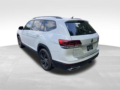 Used 2023 Volkswagen Atlas SE w/ Panoramic Sunroof Package FWD image 6