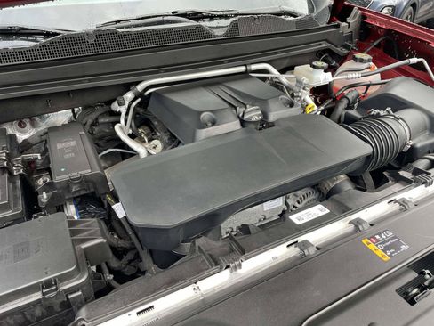 Used 2024 GMC Canyon Denali AWD/4WD image 12