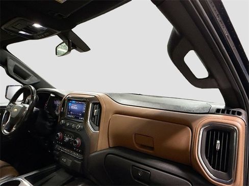 Used 2020 Chevrolet Silverado 1500 High Country w/ LPO, Dark Essentials Package image 33