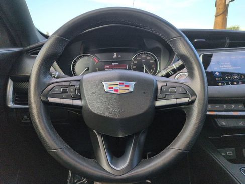 Used 2023 Cadillac XT4 Sport w/ Enhanced Visibility Package image 19