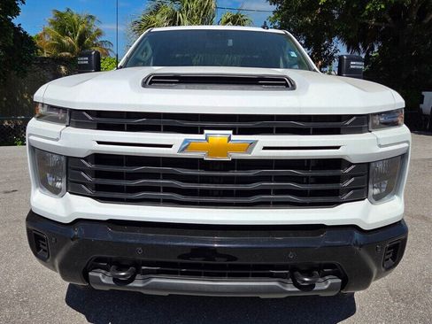 New 2026 Chevrolet Silverado 2500 Custom w/ Custom Value Package AWD/4WD image 8