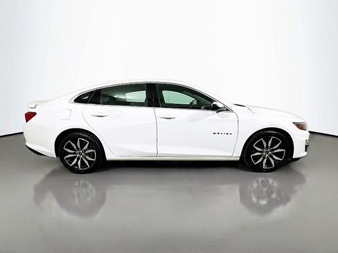 Used 2024 Chevrolet Malibu RS w/ LPO, Floor Liner Package FWD image 8