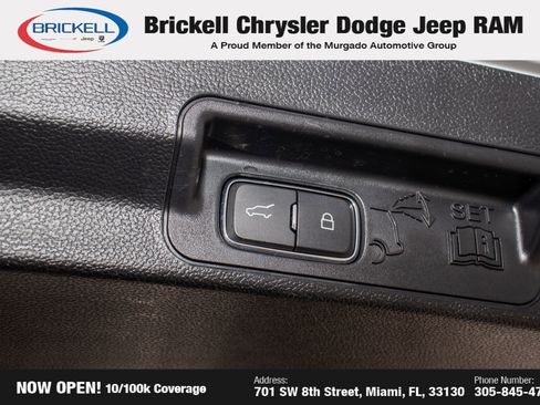 Used 2023 Ford Explorer Base image 10