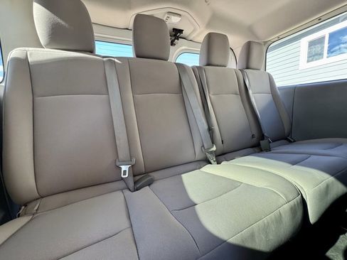 Used 2018 Nissan NV 3500 S image 17