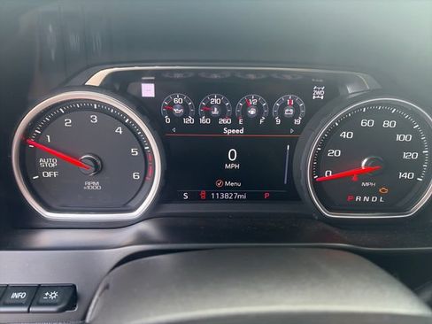 Used 2020 Chevrolet Silverado 1500 High Country w/ Technology Package AWD/4WD image 15