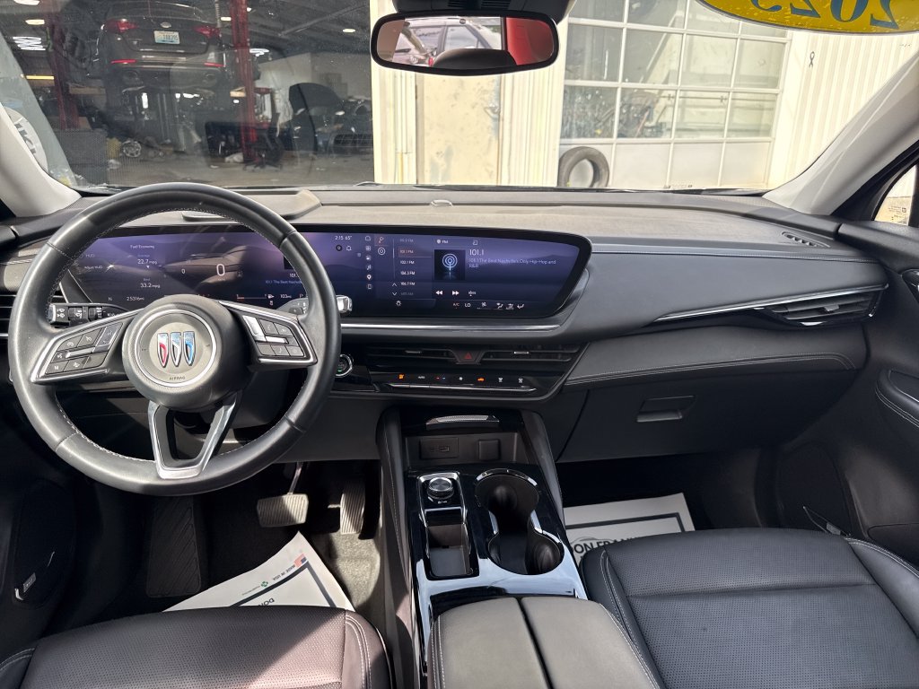 Used 2025 Buick Envision Preferred AWD/4WD image 15