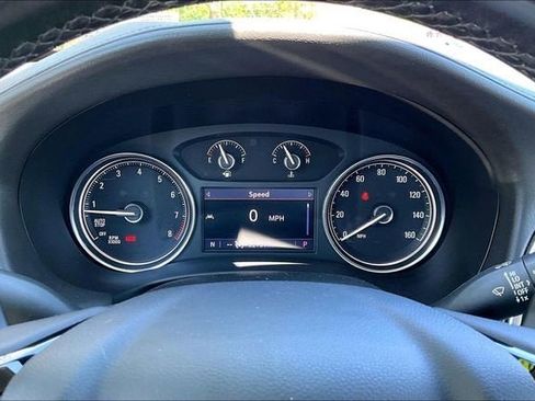 Used 2023 Buick Enclave Essence w/ Experience Buick Package AWD/4WD image 22