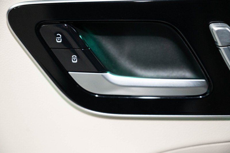 Certified 2023 Mercedes-Benz C 300 4MATIC Sedan image 21