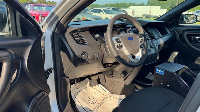 Used 2015 Ford Taurus Police Interceptor AWD image 27
