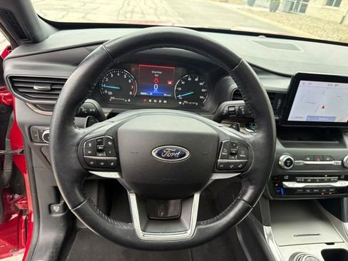 Used 2020 Ford Explorer Limited AWD/4WD image 22