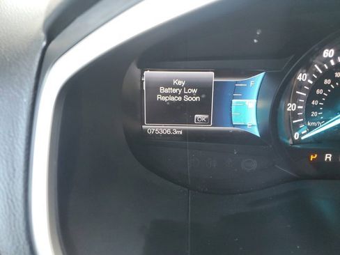 Used 2017 Ford Edge SEL w/ Equipment Group 201A image 25