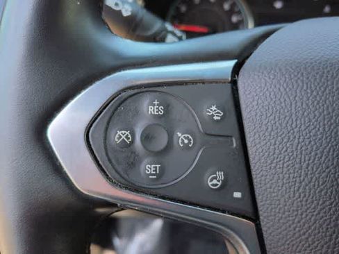 Used 2023 Chevrolet Traverse LT w/ LT Premium Package AWD/4WD image 23