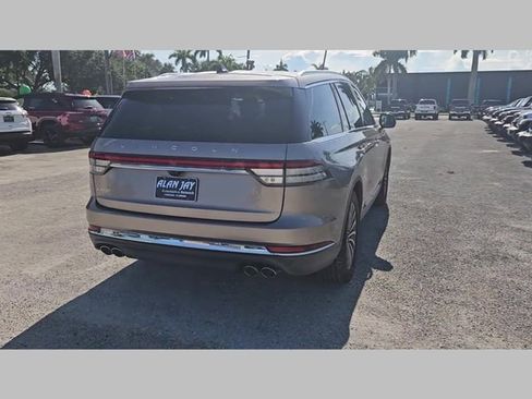 Used 2021 Lincoln Aviator Reserve w/ Equipment Group 201A image 25