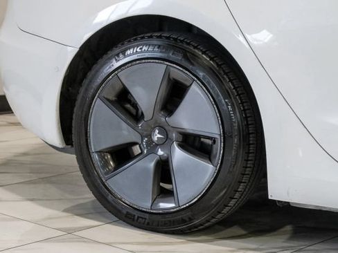 Used 2021 Tesla Model 3 Standard Range Plus RWD image 54