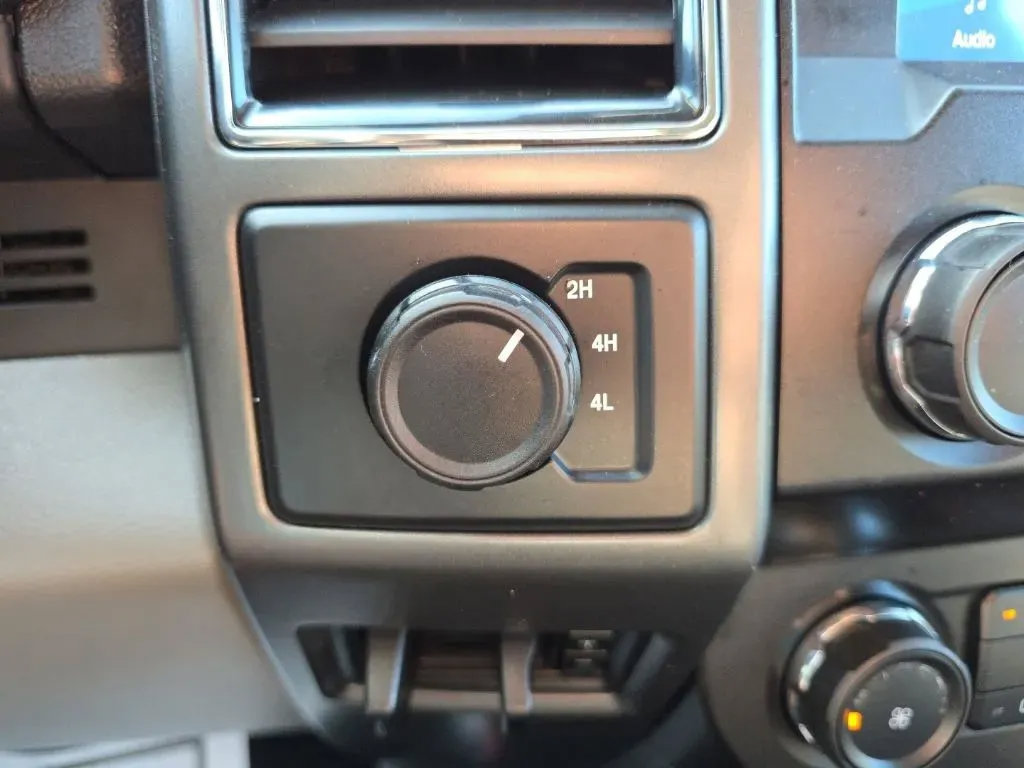 Used 2021 Ford F250 XLT AWD/4WD image 26