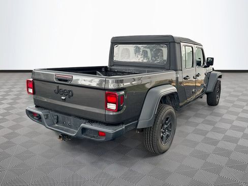 Used 2023 Jeep Gladiator Sport AWD/4WD image 6