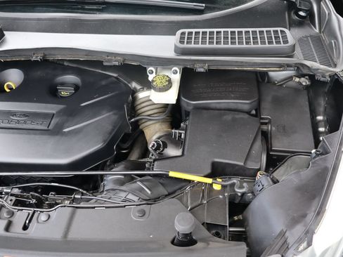 Used 2015 Ford Escape Titanium w/ Equipment Group 301A AWD/4WD image 41