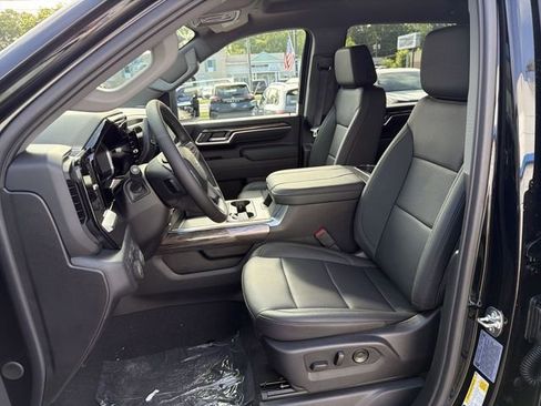 New 2026 Chevrolet Silverado 3500 LTZ w/ LTZ Plus Package AWD/4WD image 12