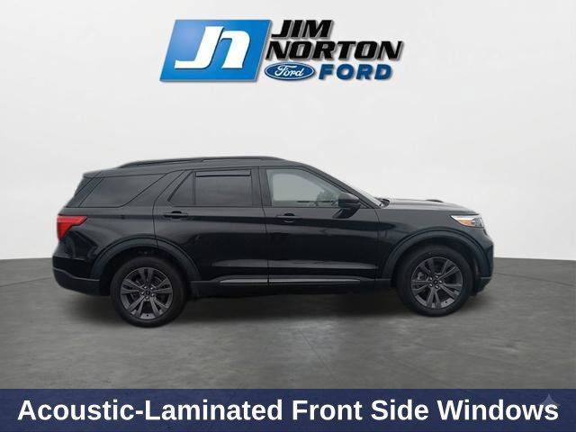Used 2024 Ford Explorer XLT w/ Equipment Group 202A AWD/4WD image 12