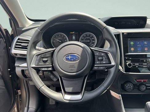 Used 2023 Subaru Forester Premium AWD/4WD image 34