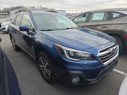 Used 2019 Subaru Outback 3.6R Limited w/ Popular Package #2 image 1