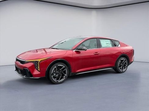 New 2026 Kia K4 GT-Line image 1