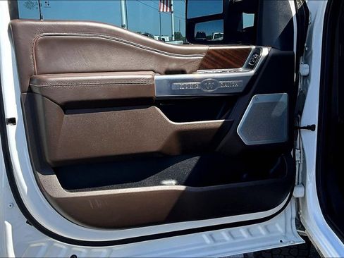 Used 2024 Ford F250 King Ranch w/ Chrome Package AWD/4WD image 18