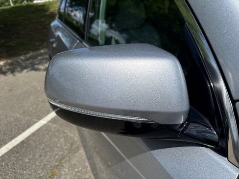 Used 2020 Acura MDX FWD image 12