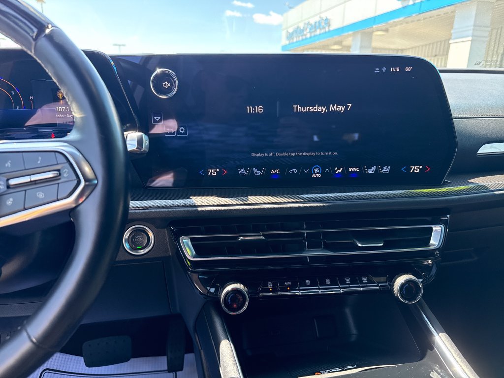 Used 2025 Chevrolet Traverse High Country FWD image 20