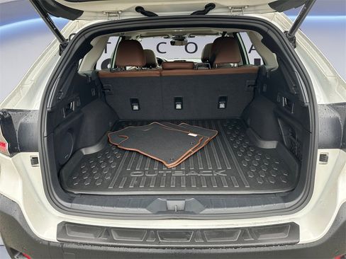 Used 2023 Subaru Outback Touring XT image 19