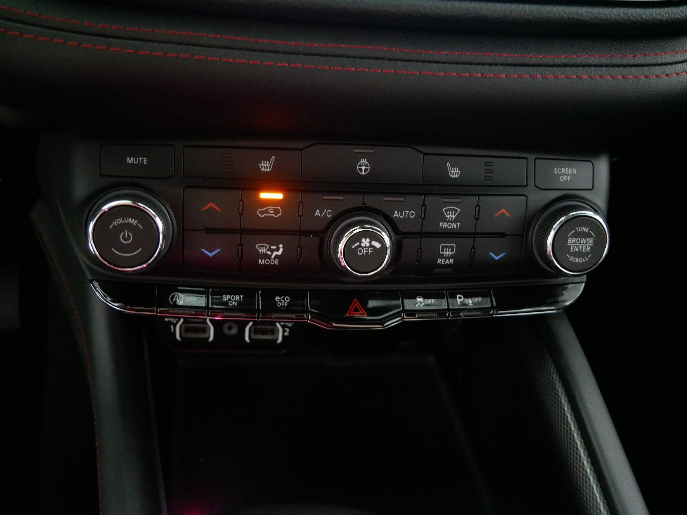 Used 2025 Dodge Durango GT AWD/4WD image 23