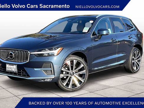 Used 2023 Volvo XC60 B5 Ultimate w/ Climate Package image 1