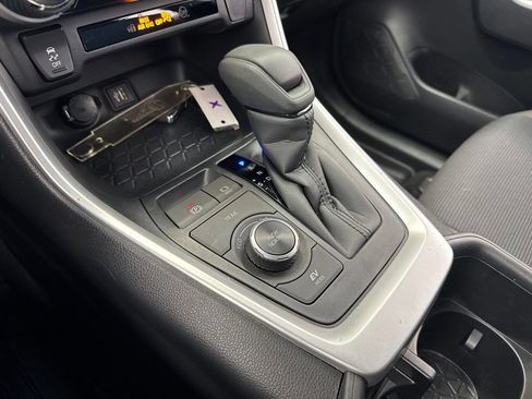Certified 2025 Toyota RAV4 LE AWD/4WD image 26