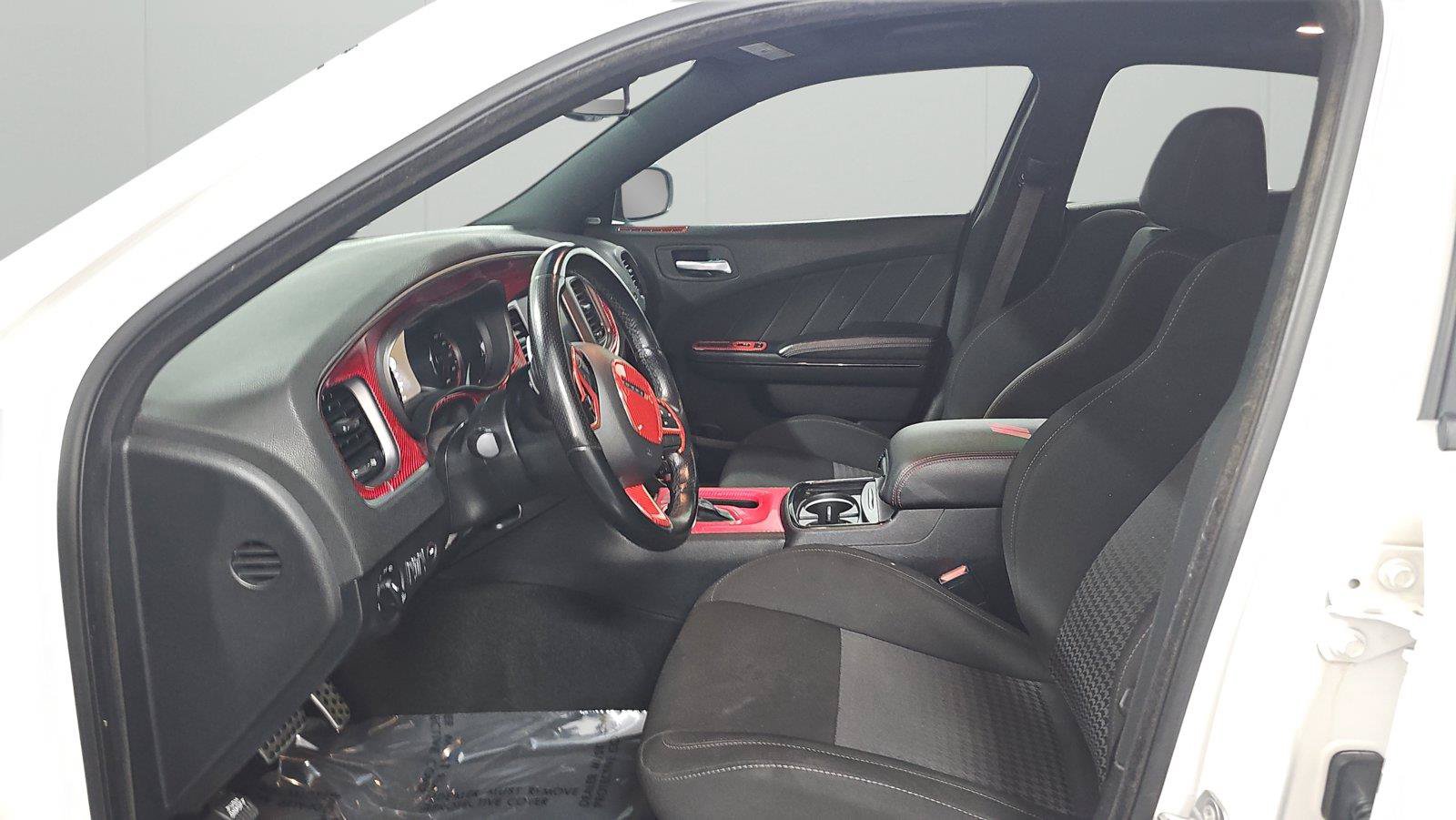 Used 2022 Dodge Charger R/T w/ Blacktop Package RWD image 10
