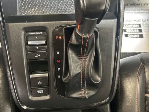 Used 2024 Honda CR-V Sport Touring image 29