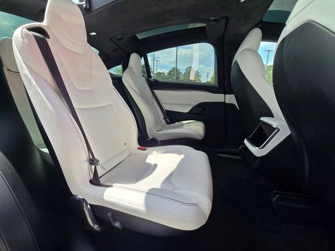 Used 2022 Tesla Model X Plaid AWD/4WD image 26