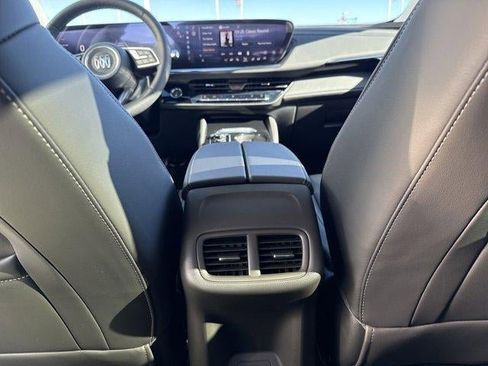 New 2026 Buick Envision Preferred AWD/4WD image 16