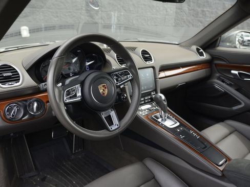Certified 2024 Porsche 718 Cayman S RWD image 16
