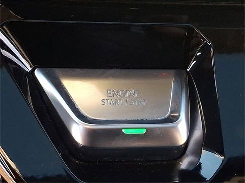 Used 2022 GMC Sierra 1500 Denali w/ Denali Reserve Package image 23