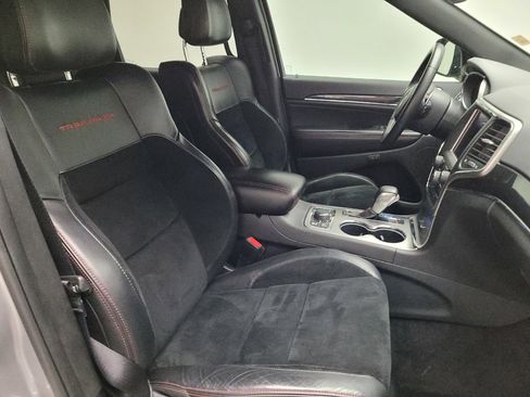 Used 2018 Jeep Grand Cherokee Trailhawk AWD/4WD image 21